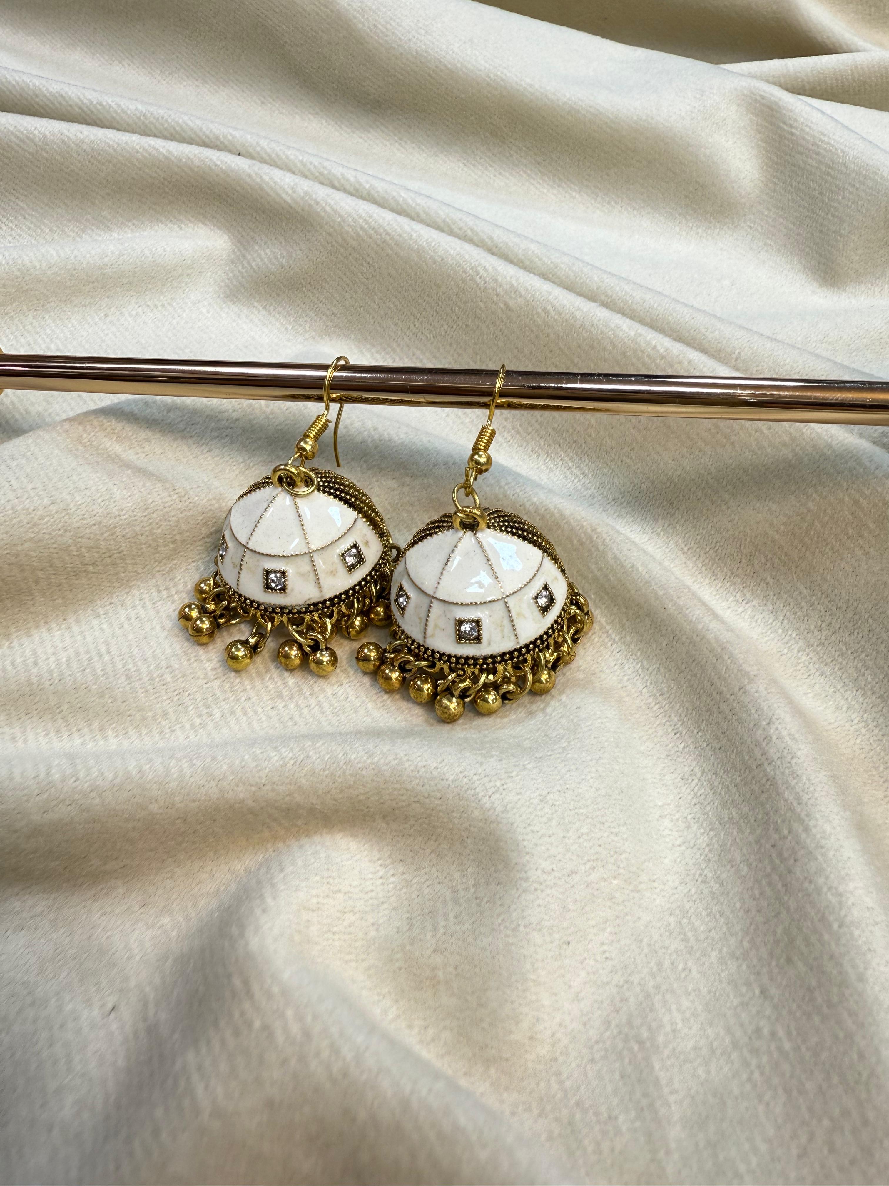 Antique Pearl Jhumka